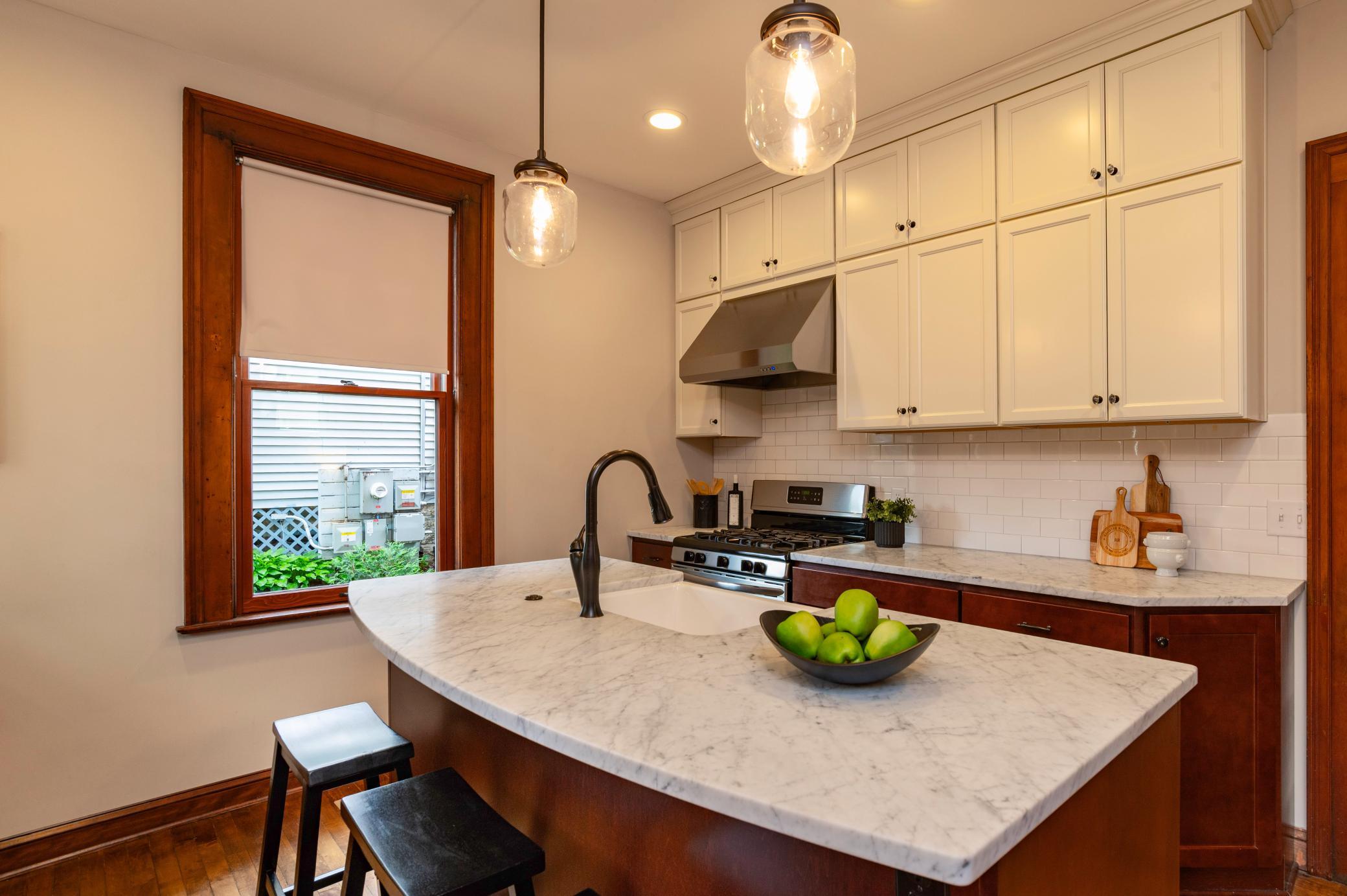 Enjoy seating at the island, perfect for entertaining or a quick bite!