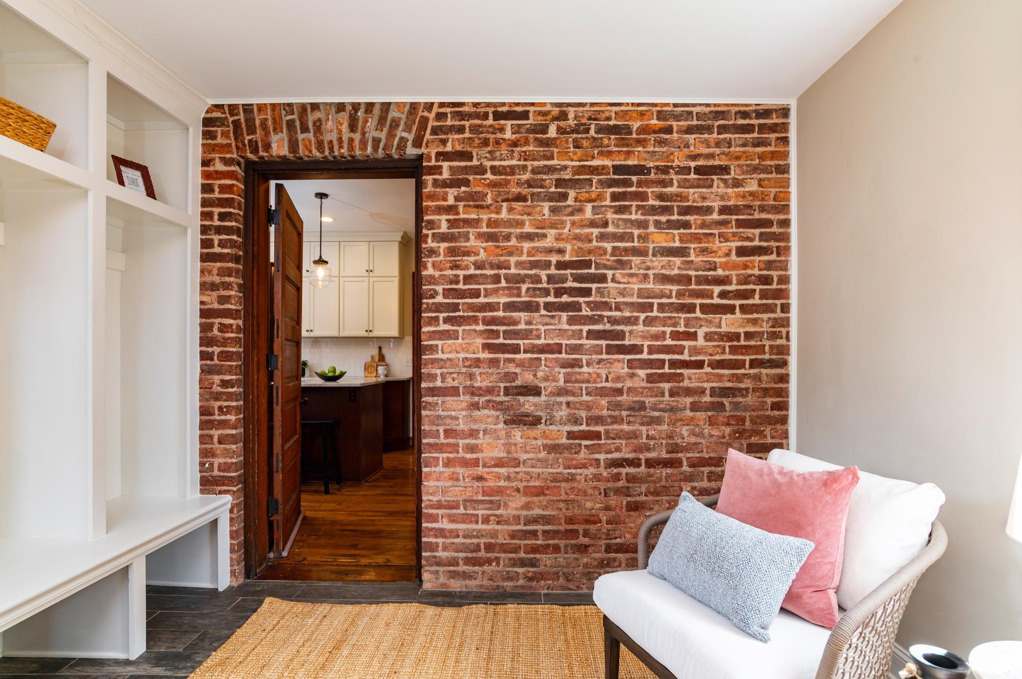 Stunning details like exposed brick work add character and charm!