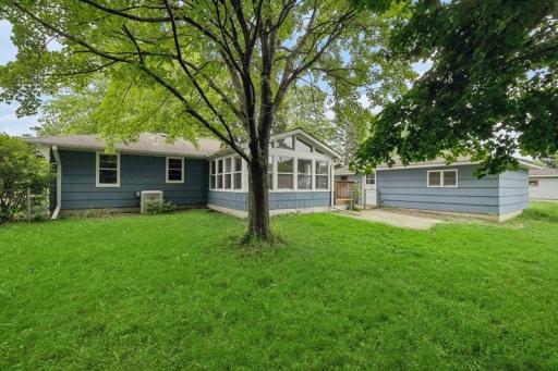 7520 Thomas Avenue South - Spacecrafting - 0033.jpg
