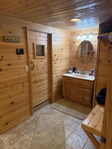 805 Harrison Street, Eveleth, MN 55734