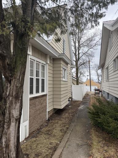 805 Harrison Street, Eveleth, MN 55734
