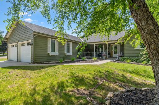 1417 Fairway Drive, Faribault, MN 55021