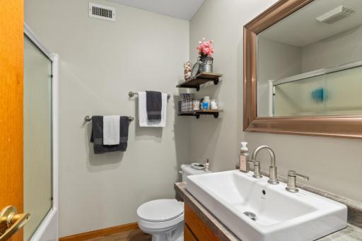 1417 Fairway Drive, Faribault, MN 55021