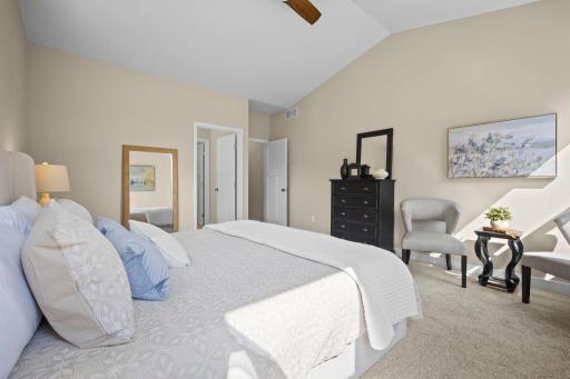 1884 Campfire Drive W, Waconia, MN 55387