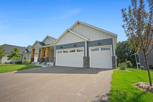 1884 Campfire Drive W, Waconia, MN 55387