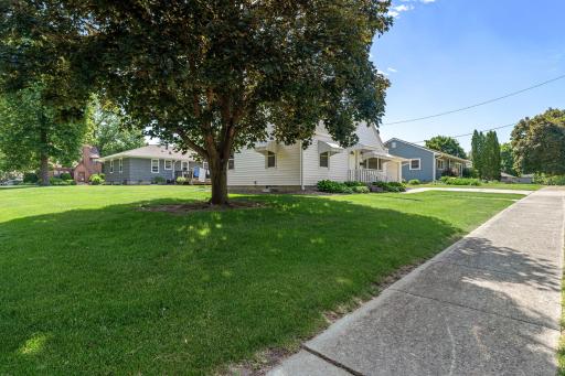 227 5th Avenue NE, Faribault, MN 55021