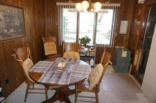 Dining Room.JPG