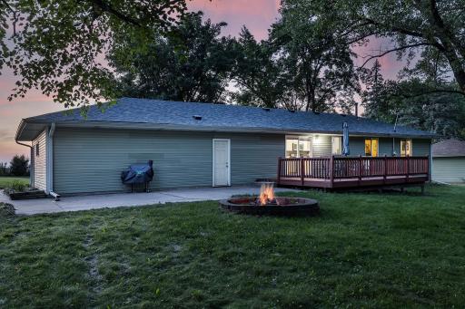 1515 Woodhill Road, Burnsville, MN 55337
