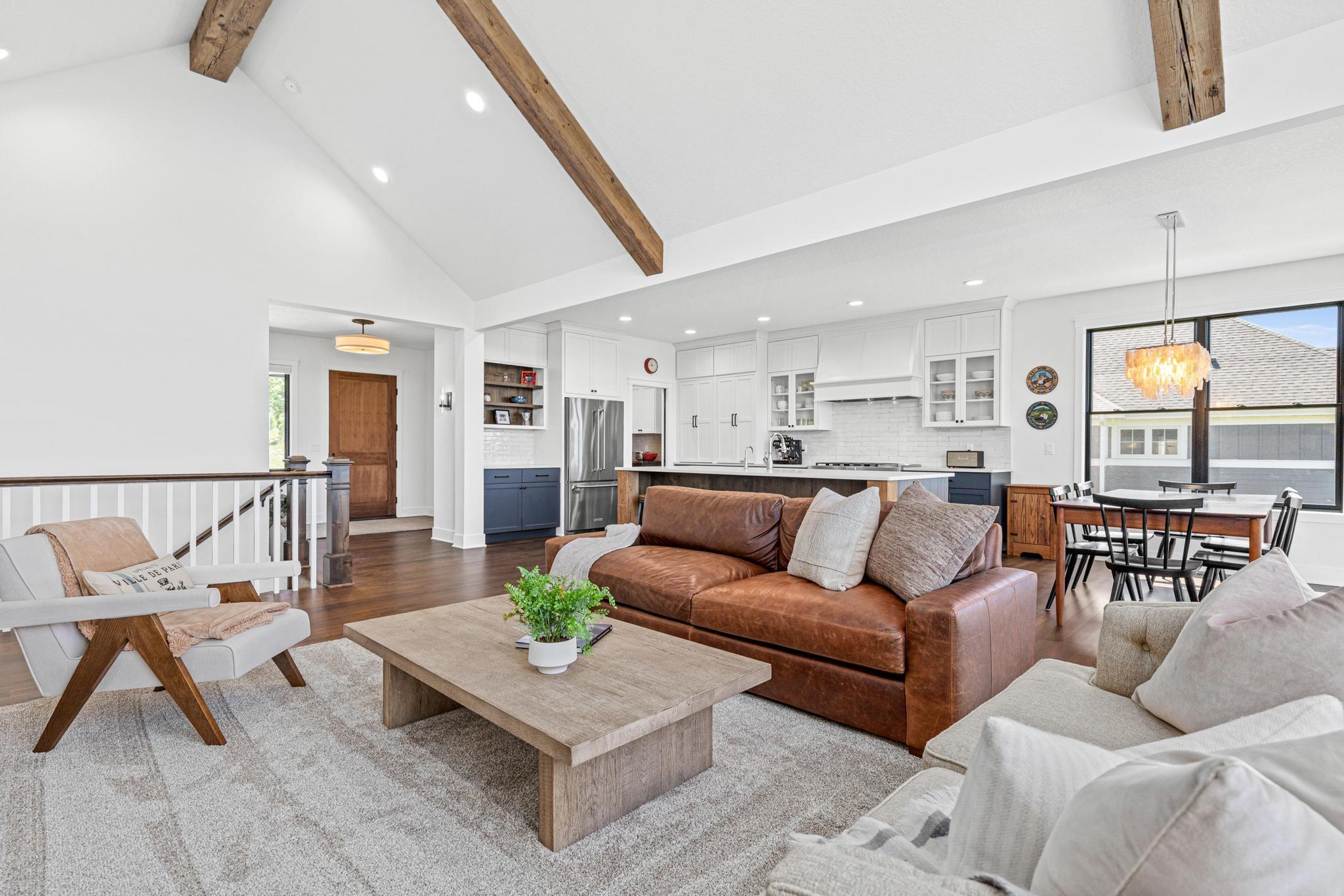 Every detail was thoughtfully curated to bring the outdoors in and celebrate the home's incredible setting. Always feel part of the conversation while enjoying time together.