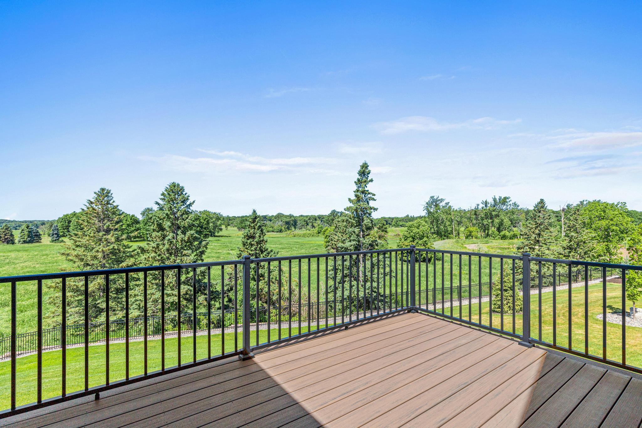 The perfect vantage point for watching wildlife, changing seasons, and endless sunset views. Enjoy dining alfresco many months of the year.