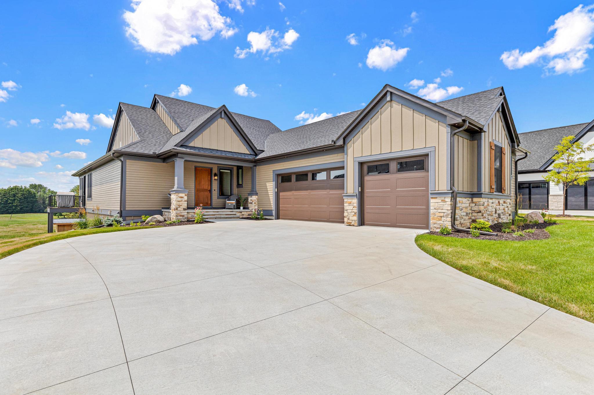 105 Spring Farm Road-1.jpg