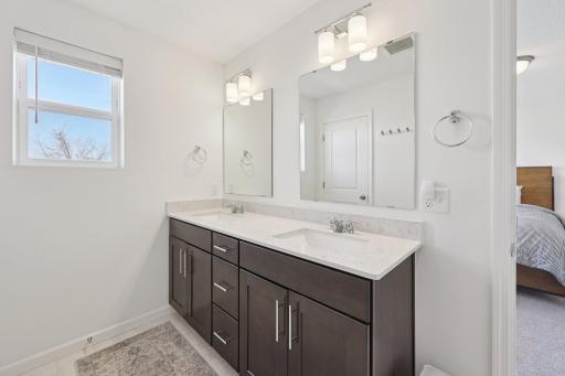 18528 60th Avenue N, Minneapolis, MN 55446