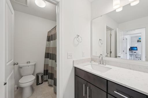 18528 60th Avenue N, Minneapolis, MN 55446