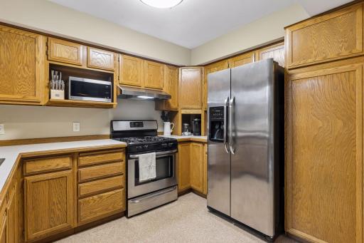7616 113 1/2 Avenue N, Champlin, MN 55316