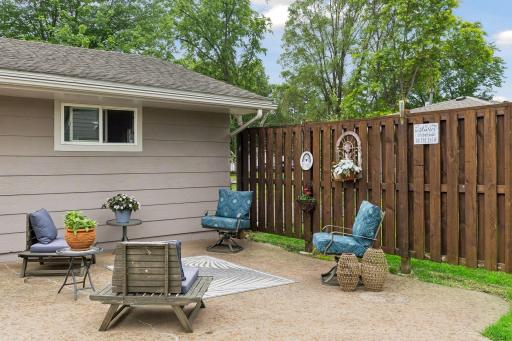 7616 113 1/2 Avenue N, Champlin, MN 55316