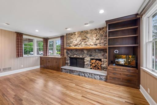 13670 122nd Street, Norwood Young America, MN 55368