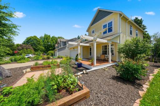 518 Nevada Court, Northfield, MN 55057