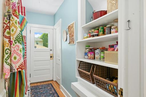 4657 Colfax Avenue S, Minneapolis, MN 55419