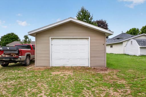 811 Broadway Avenue, Wabasha, MN 55981