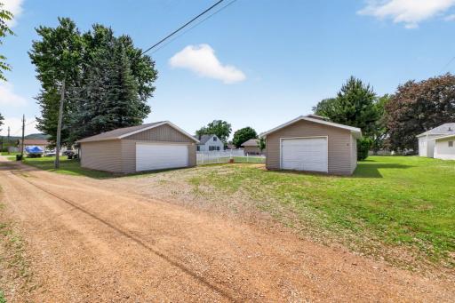 811 Broadway Avenue, Wabasha, MN 55981