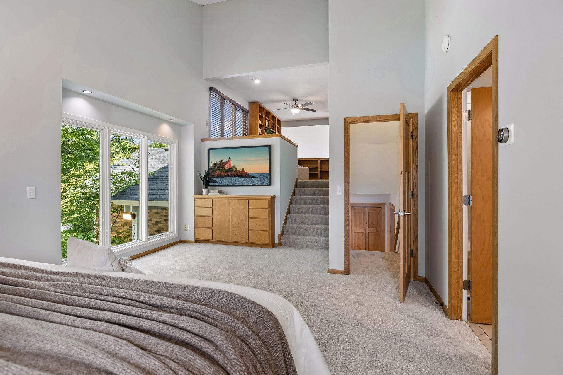 Large windows showcase beautiful views and create an abundance of space.