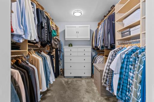 The thoughtfully designed ensuite features a generous 9' x 8' walk-in closet, providing exceptional storage and organization.