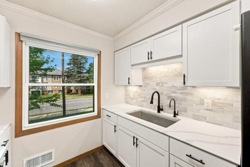3996 Rahn Road, Eagan, MN 55122