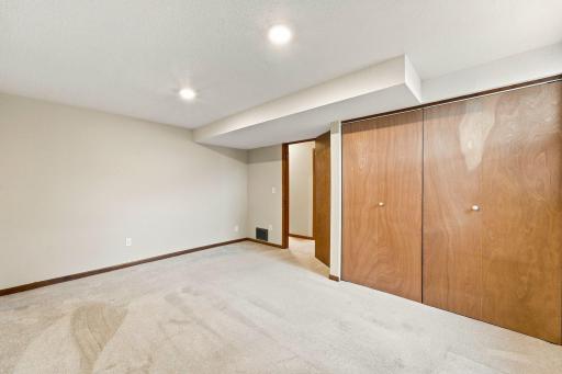 3996 Rahn Road, Eagan, MN 55122