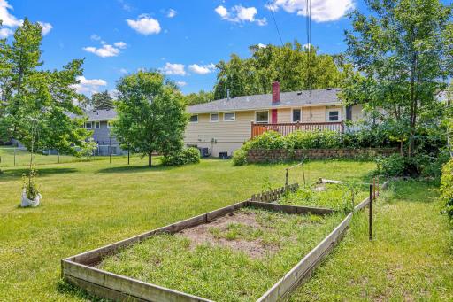 1640 7th Street NW, New Brighton, MN 55112