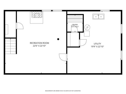 1640 7th Street NW, New Brighton, MN 55112