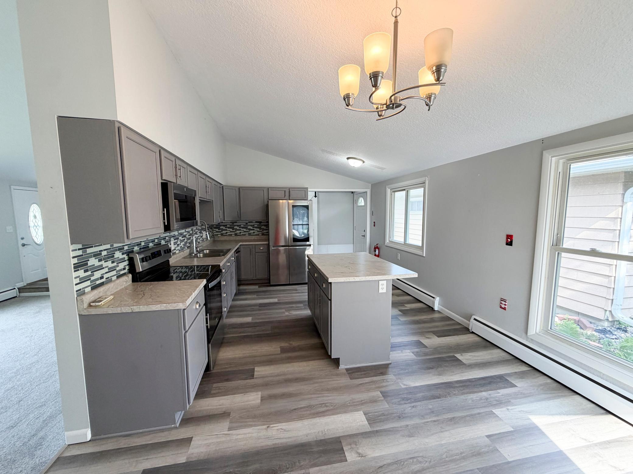 Kitchen-Island 2