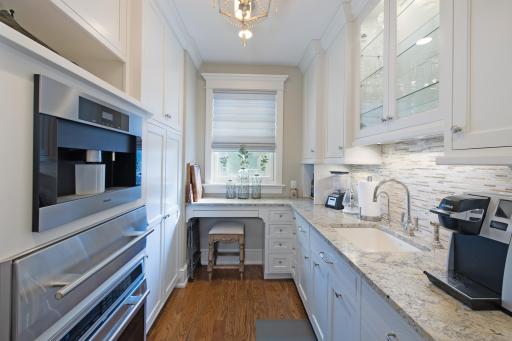 14291Shady BeachNew_035_small.jpg