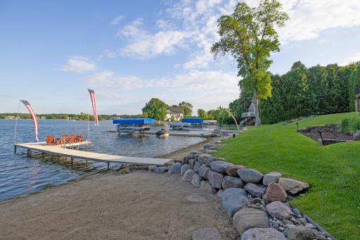 14291Shady BeachNew_021_small.jpg