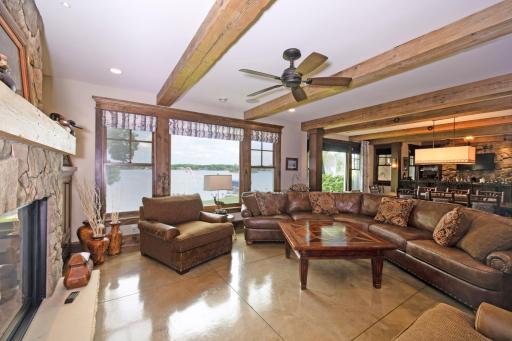 14291Shady BeachNew_063_small.jpg