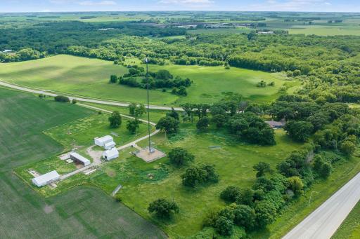 11990 380th Avenue, Blue Earth, MN 56013