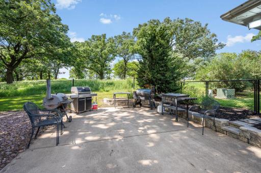 11990 380th Avenue, Blue Earth, MN 56013