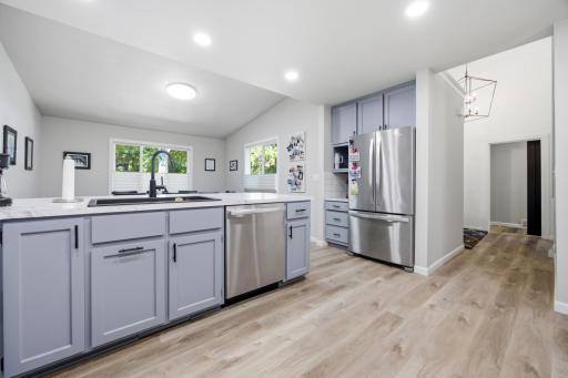 2504 18th Street S, Moorhead, MN 56560