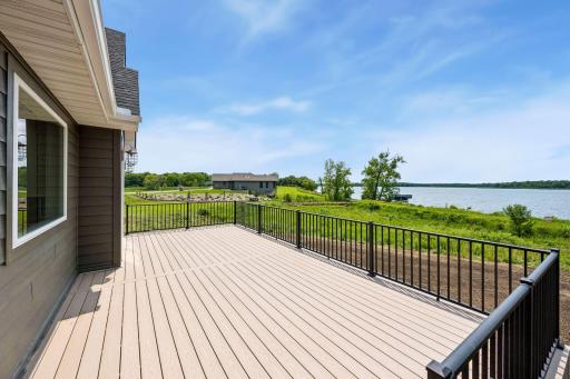 7620 Lake John Drive, Annandale, MN 55302