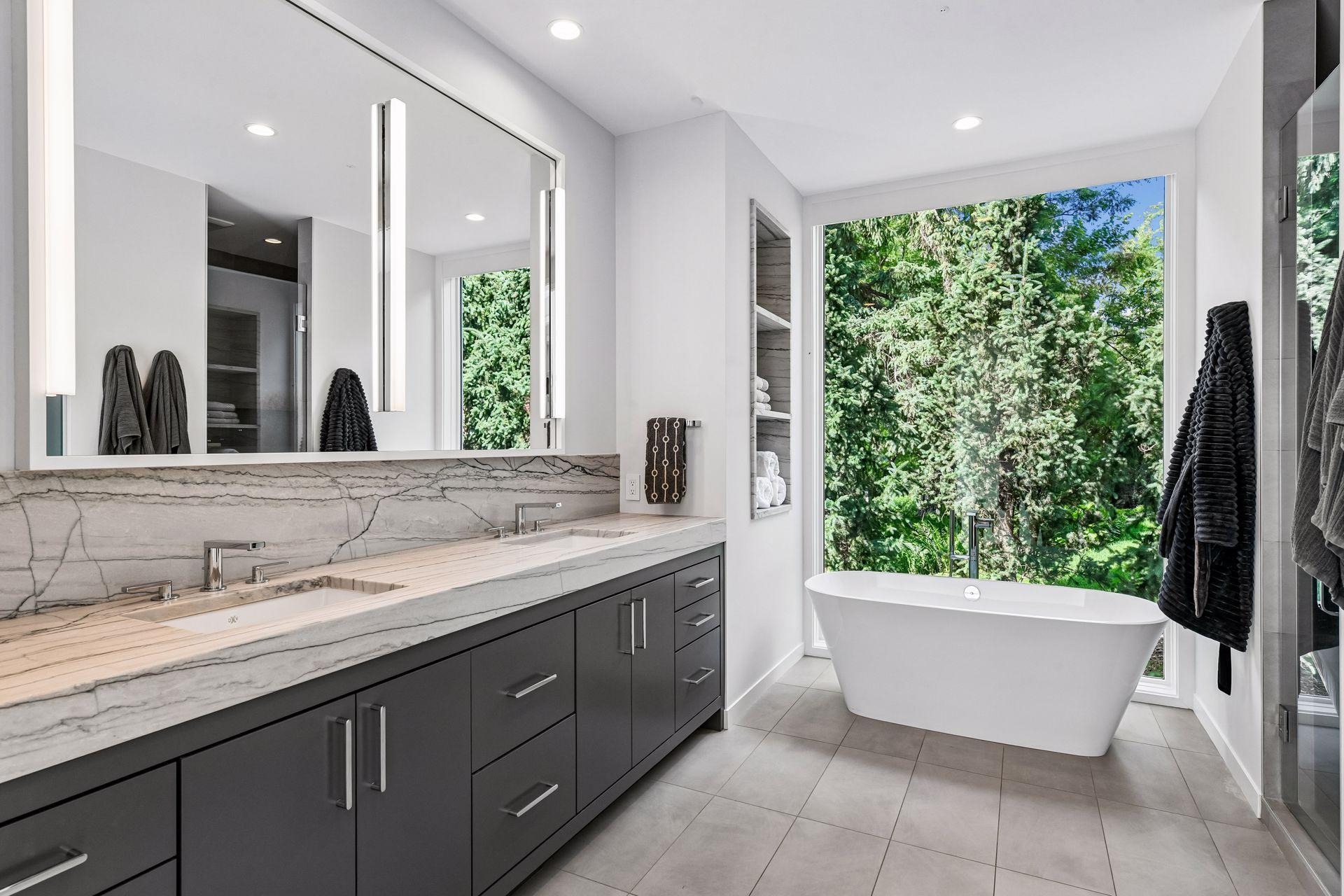 Luxurious Primary bedroom with soaking tub