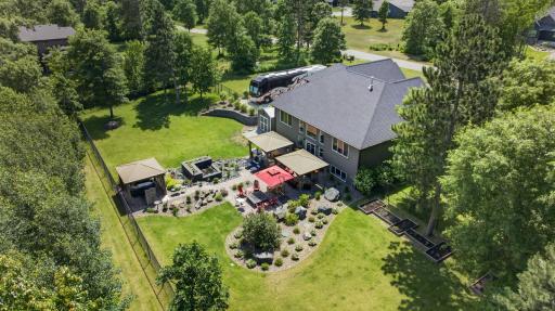 Located in the heart of the Brainerd Lakes Area, just minutes from Gull Lake, North Long Lake, Nisswa, golf courses, dining, and year-round recreation.