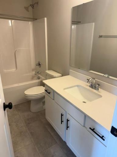 Chaska, MN 55318