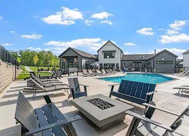 Chaska, MN 55318