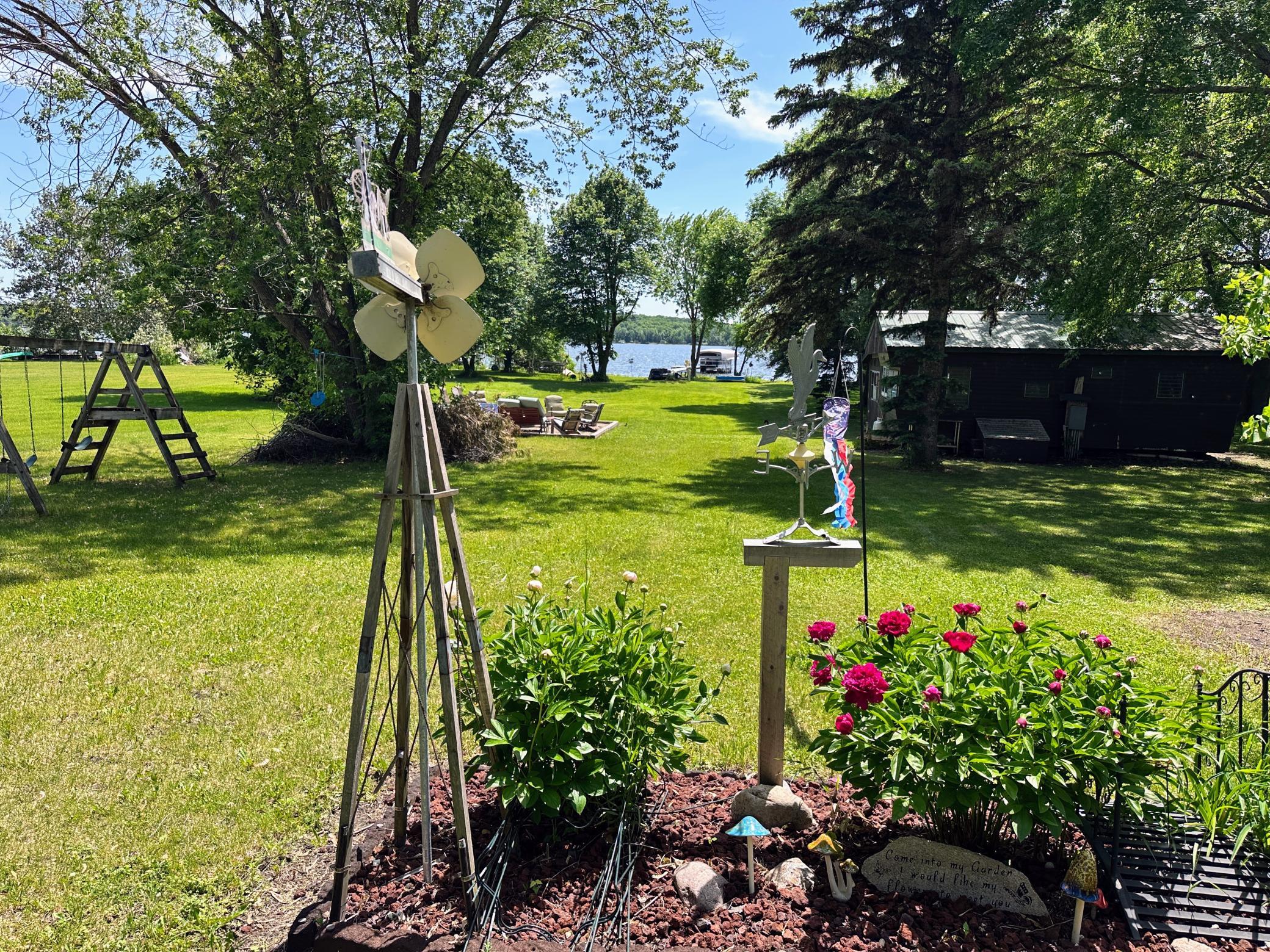Lakeside Yard