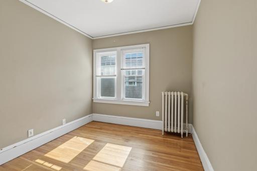 1883 Saint Clair Avenue, Saint Paul, MN 55105