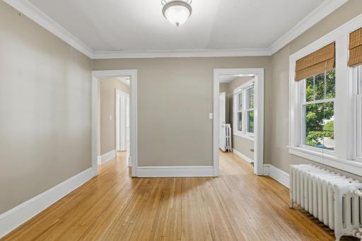 1883 Saint Clair Avenue, Saint Paul, MN 55105