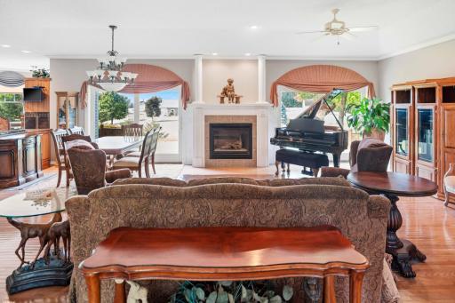 1146 Pleasure Drive W, Litchfield, MN 55355