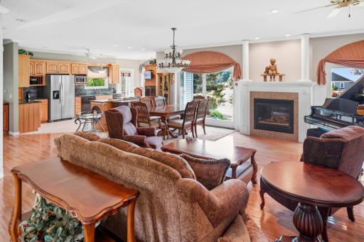 1146 Pleasure Drive W, Litchfield, MN 55355