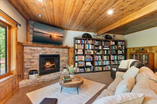 6908 Rogers Point Road NW, Walker, MN 56484