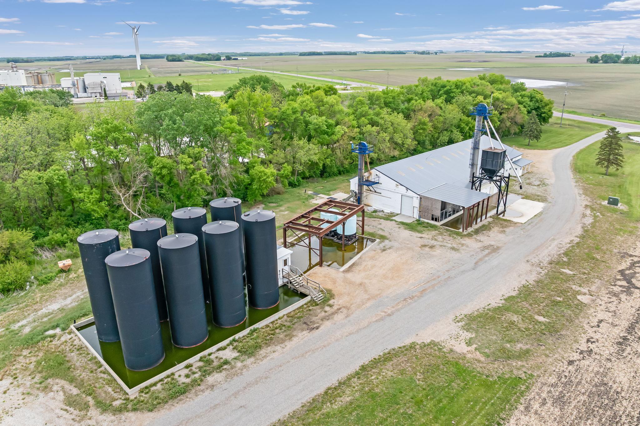 601 6th Ave SE Winnebago MN-22.jpg