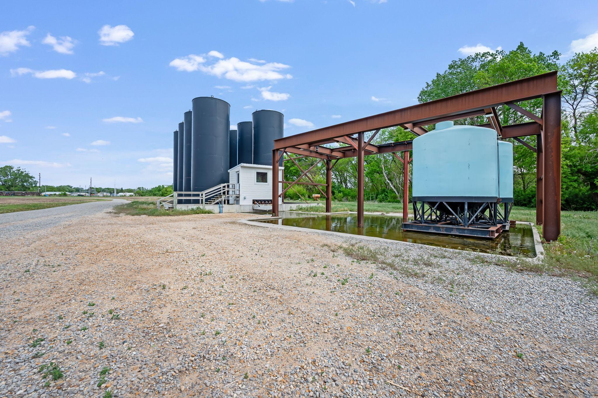 601 6th Ave SE Winnebago MN-12.jpg